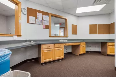 91 5th Street SE, Barberton, OH 44203 - Photo 7