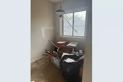 16804 Holbrook Road, Huber Heights, OH 44120 - Photo 9