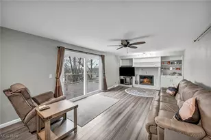 30185 Overlook Dr, Wickliffe, OH 44092 - Photo 15