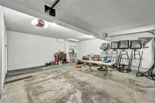 30185 Overlook Dr, Wickliffe, OH 44092 - Photo 41