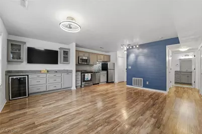 5237 W Lake Road W #1011, Ashtabula, OH 44004 - Photo 5