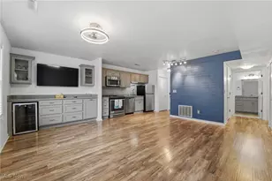 5237 W Lake Road W, Ashtabula, OH 44004 - Photo 5