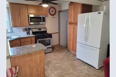 5853 Monica Lane, Garfield Heights, OH 44125 - Photo 3