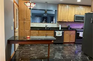 3185 Harding Ave, East Liverpool, OH 43920 - Photo 9