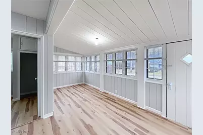 38599 Plains Court, Willoughby, OH 44094 - Photo 7