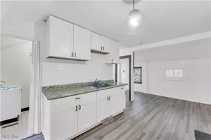 14917 Darwin Ave, Loveland, OH 44110 - Photo 11