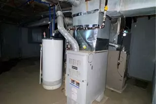 3439 Regent Rd, Loveland, OH 44127 - Photo 21