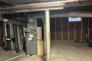 333 Heaslett Ave, Weirton, WV 26062 - Photo 25