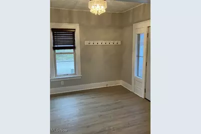 333 Heaslett Avenue, Weirton, WV 26062 - Photo 9