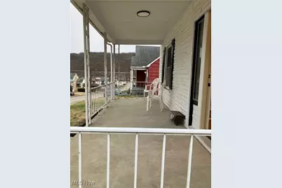 333 Heaslett Avenue, Weirton, WV 26062 - Photo 3