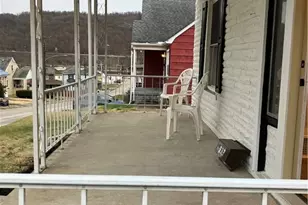 333 Heaslett Ave, Weirton, WV 26062 - Photo 3