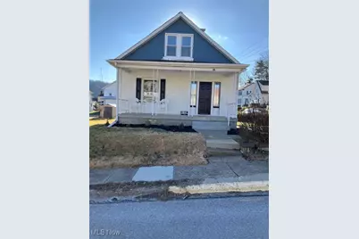 333 Heaslett Avenue, Weirton, WV 26062 - Photo 1