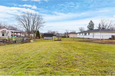 4314 Kerrybrook Drive, Youngstown, OH 44511 - Photo 21