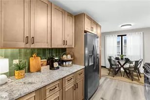 4314 Kerrybrook Dr, Youngstown, OH 44511 - Photo 3