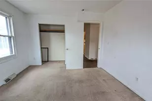 29131 Norman Ave, Wickliffe, OH 44092 - Photo 13