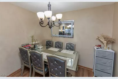 25735 Lorain Road #421, North Olmsted, OH 44070 - Photo 11