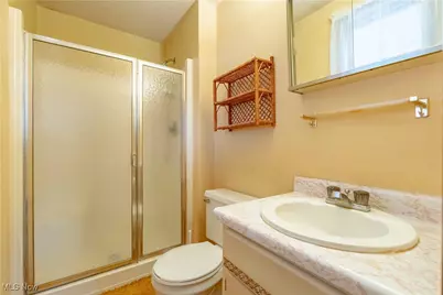 1146 4th Street SE, New Philadelphia, OH 44663 - Photo 17