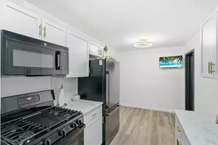 1307 Orlando Ave, Akron, OH 44320 - Photo 9