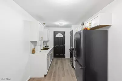 1307 Orlando Avenue, Akron, OH 44320 - Photo 11