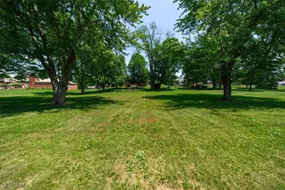 1141 Las Olas Boulevard NW, North Canton, OH 44720 - Photo 45