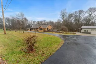 1137 Dairy Ln, East Liverpool, OH 43920 - Photo 21