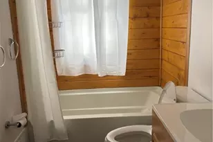 1821 W 8th St, Ashtabula, OH 44004 - Photo 5