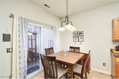 1287 N Yorkshire Drive, Grandview Heights, OH 44147 - Photo 7