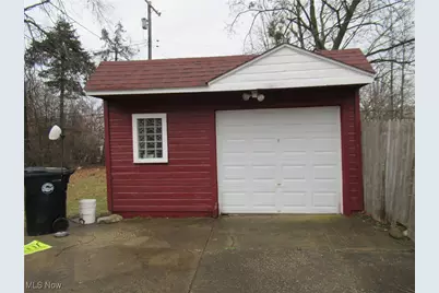 15615 Lotus Drive, Loveland, OH 44128 - Photo 3