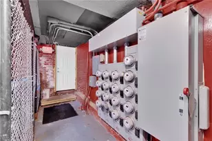 11433 Ashbury Ave, Loveland, OH 44106 - Photo 25