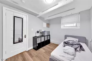 11433 Ashbury Ave, Loveland, OH 44106 - Photo 13