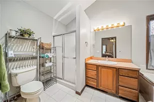 13340 Auburn Rd, Chardon, OH 44024 - Photo 21