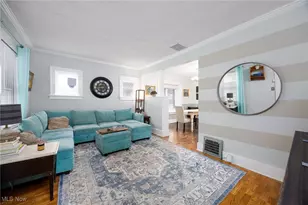 946 Falls Ave, Cuyahoga Falls, OH 44221 - Photo 9