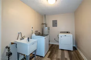 670 Hemlock Dr, Euclid, OH 44132 - Photo 27