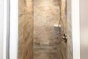 670 Hemlock Dr, Euclid, OH 44132 - Photo 29