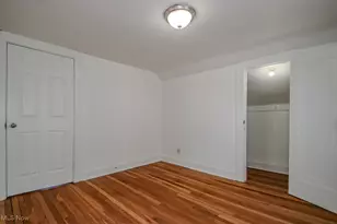 19330 Naumann Ave, Euclid, OH 44119 - Photo 23