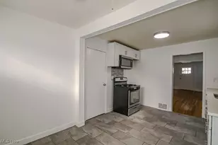 19330 Naumann Ave, Euclid, OH 44119 - Photo 13