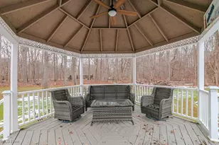 9119 Boyer Ln, Kirtland Hills, OH 44060 - Photo 7