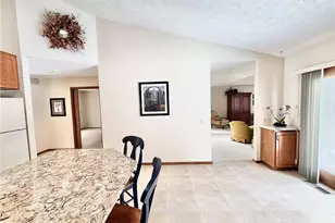 33162 Eagles Glen Ct, North Ridgeville, OH 44039 - Photo 9