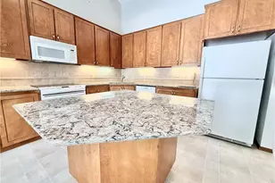 33162 Eagles Glen Ct, North Ridgeville, OH 44039 - Photo 3