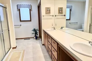 33162 Eagles Glen Ct, North Ridgeville, OH 44039 - Photo 21