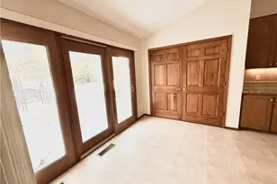 33162 Eagles Glen Ct, North Ridgeville, OH 44039 - Photo 7