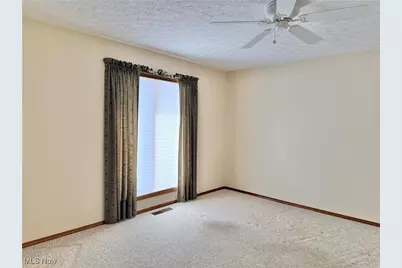 33162 Eagles Glen Court, North Ridgeville, OH 44039 - Photo 25