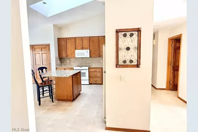 33162 Eagles Glen Court, North Ridgeville, OH 44039 - Photo 37