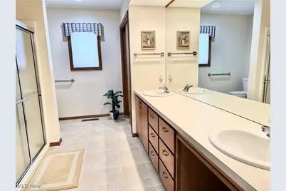 33162 Eagles Glen Court, North Ridgeville, OH 44039 - Photo 19