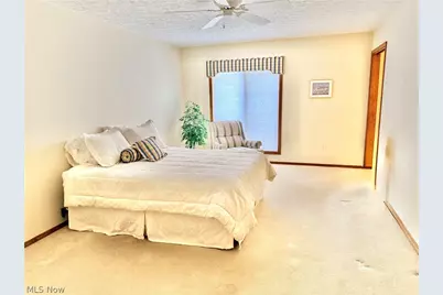 33162 Eagles Glen Court, North Ridgeville, OH 44039 - Photo 17
