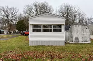 166 Rolling Park Dr N, Massillon, OH 44647 - Photo 29