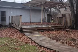 2078 Cranbrook Dr, Youngstown, OH 44511 - Photo 5