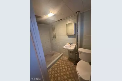 2078 Cranbrook Drive, Youngstown, OH 44511 - Photo 11