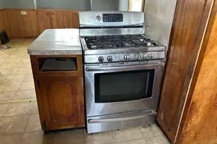 884 E Dewey Ave, Youngstown, OH 44502 - Photo 7