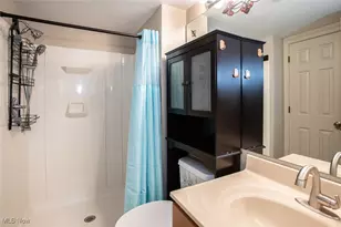 1360 Old Mill Path, Grandview Heights, OH 44147 - Photo 25